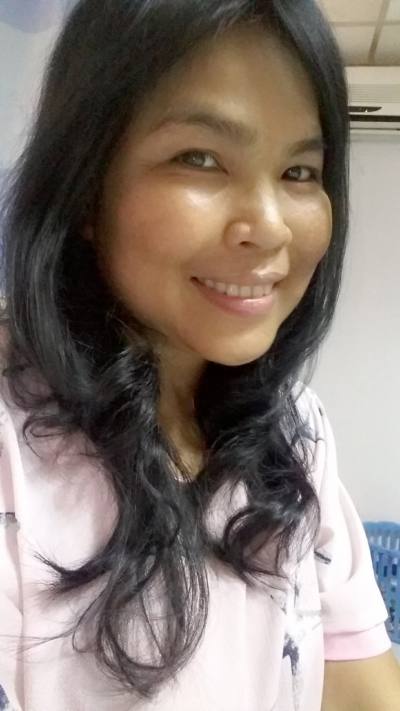 Sariya 51 ans แกลง Thaïlande