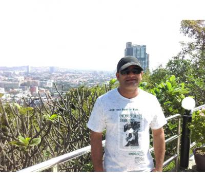 Erand 38 years Lives In Bangkok Singapore