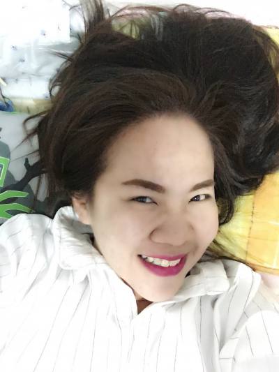 Deewa 41 ans Maeng Thaïlande