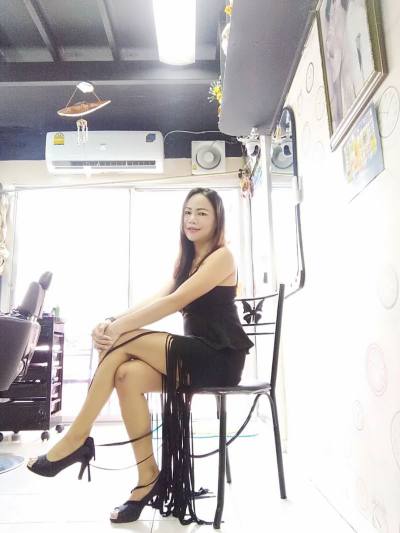 Mayura​ Zaza 37 years สว่างแดนดิน Thailand