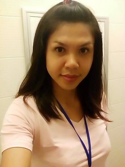 Nong 39 ans Rayong Thaïlande