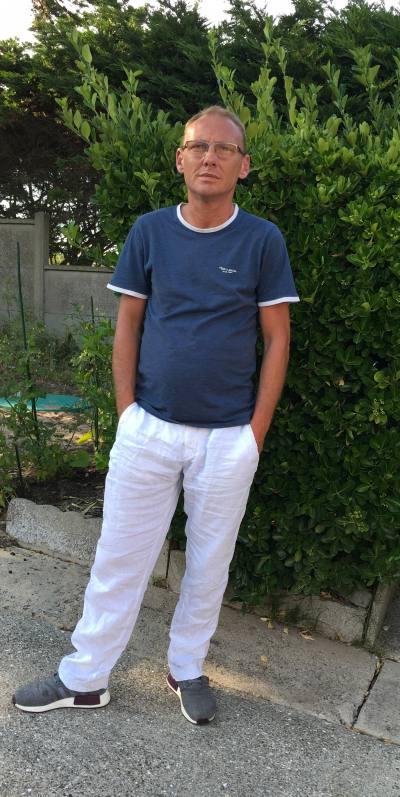 David 51 years Argenteuil France