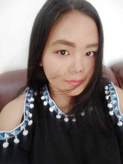 Pim 26 ans Muang Chiang Mai Thaïlande