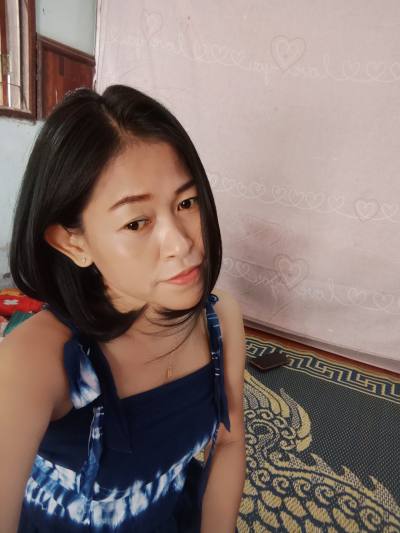 Linda 37 Jahre Nong Khai Thailand