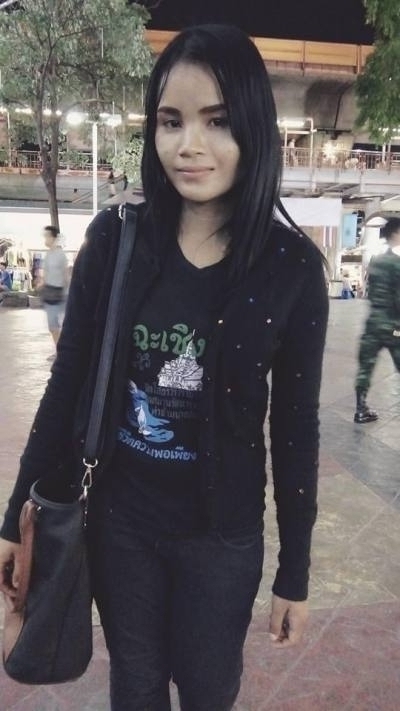 Katizaa 32 ans Phanthong Thaïlande