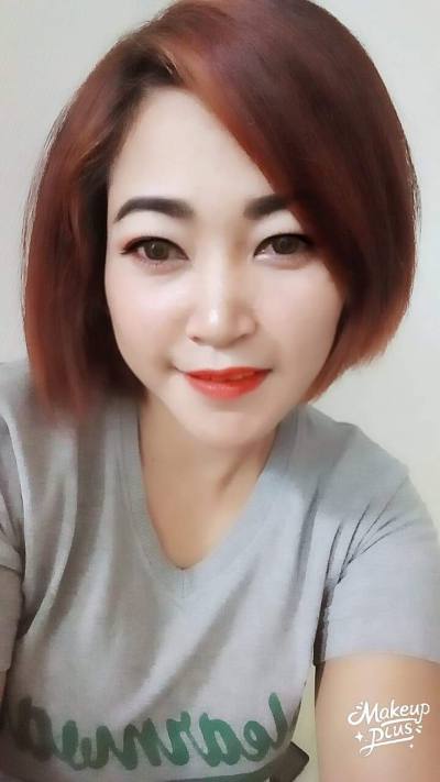 Sukanya 39 ans คูเมือง Thaïlande