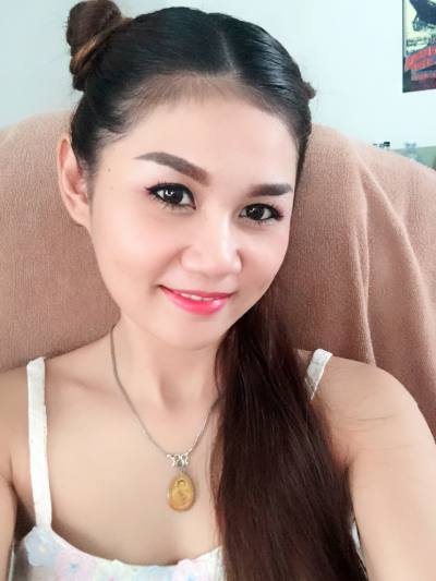 Ying 32 ans Chaturaphakphiman Thaïlande