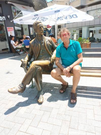 Guy 58 Jahre Varna Belgien