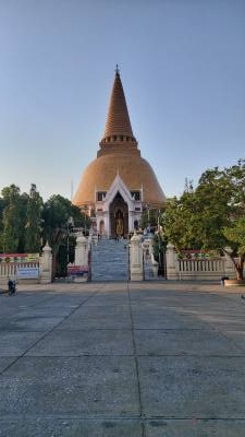K 41 ans Samut Prakan Thaïlande