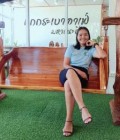 Uda 42 ans Surin Thaïlande
