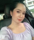 Bella 33 Jahre Bangkok  Thailand