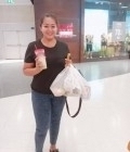 Yok 30 ans Thai Thaïlande