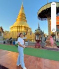 Amornrat 48 Jahre Ayutthaya Thailand