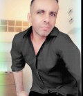 Julien 40 ปี Cambrai  France
