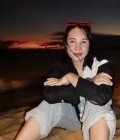 Nnueng 33 years Bankkok Thailand