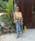 Somchit 58 Jahre Somjit Lertkhunthod Thailand
