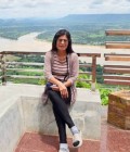 Apinya 61 ans Undon Thani  Thaïlande