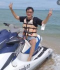 Ming ming 44 ans Surabaya Indonésie