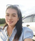 DARA 44 Jahre Canter Thailand