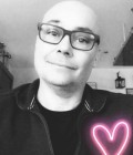 David 47 years Delle France