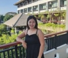 Monthika 30 ans Kong Kan Thaïlande