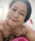 Charuwan 40 ans Rayong Thaïlande