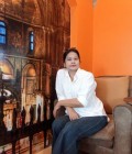 Thida 51 Jahre Bangkok  Thailand