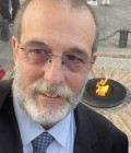 Erik 65 ปี Pithiviers France