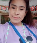 Wanna 52 ans Kong Krailat Thaïlande