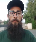 Julien 41 ปี Scorbé-clairvaux  France