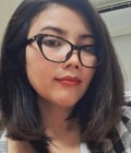 Maew 45 ans Pathum Thani Thaïlande