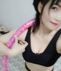 Nun 40 ans Ubon Ratchathani  Thaïlande
