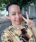 Chompoo 45 years พระพุทธบาท Thailand