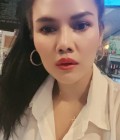 Ya 40 Jahre Thepsathit  Thailand