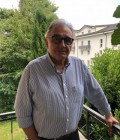 Gilbert 52 ปี Lausanne Switzerland