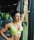 คุณแม่นักกล้าม 52 ans สามชุก Thaïlande