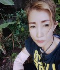 Dararat  49 ans Mahasaricam Thaïlande