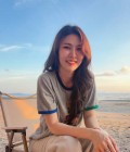 Amara 35 ans Trang Thaïlande
