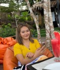 Oil 29 ans Muang  Thaïlande