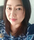 Phatcharin 44 Jahre Sakonnakon Thailand