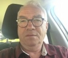 Serge 64 ปี Meaux  France