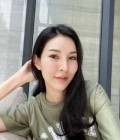 Sengdee 34 ans Rewai Thaïlande