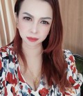 Nicha 48 ans Hatyai Thaïlande