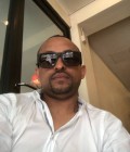 Johnny  45 ปี London  United Kingdom