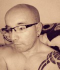 Yann 49 ans Angers  France