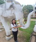 Sa 55 ans Sakon Nakhon Thaïlande
