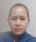 Khamphong 56 ans   Lodon Thaïlande