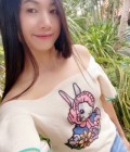 Amporn 38 Jahre Burerum Thailand