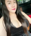 Mai 44 Jahre Bangkok Thailand