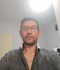Loic 39 years Charolles France